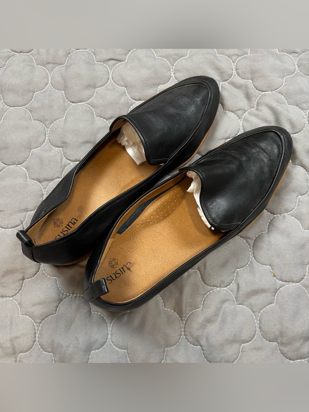 Susina Black Leather Women's Slip-On Loafers Size 9M
